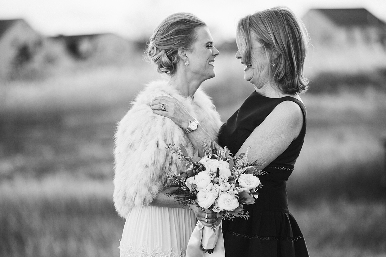 This documentary photograph of a bride and her mom is one of the best wedding photographs of 2016